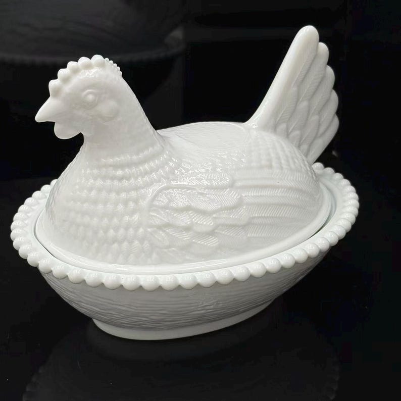 7 Inch Vintage Milk Glass Hen on Nest Collectible Dish Farmhouse Kitchen Decor Organizer image 3