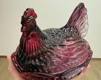 Purple Glass Hen on Nest Dish, Vintage Farmhouse Egg Storage Candy Jar