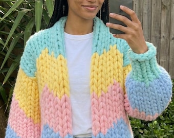 Chunky Cardigan Pattern Finger Knitted - Multicolor colossal sweater giant yarn Colorful - Beginner Friendly