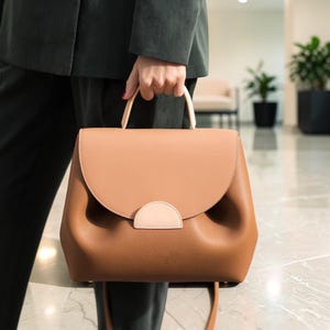 Strukturierte Ledertasche mit oberem Griff - Minimalistische Arbeitstasche, elegante Schultertasche Style D
