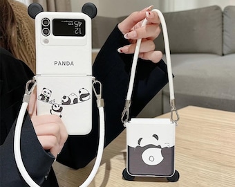 Custodia per auricolari Panda per Samsung Galaxy Z Flip 6/5/4, con cinturino a tema cartone animato.