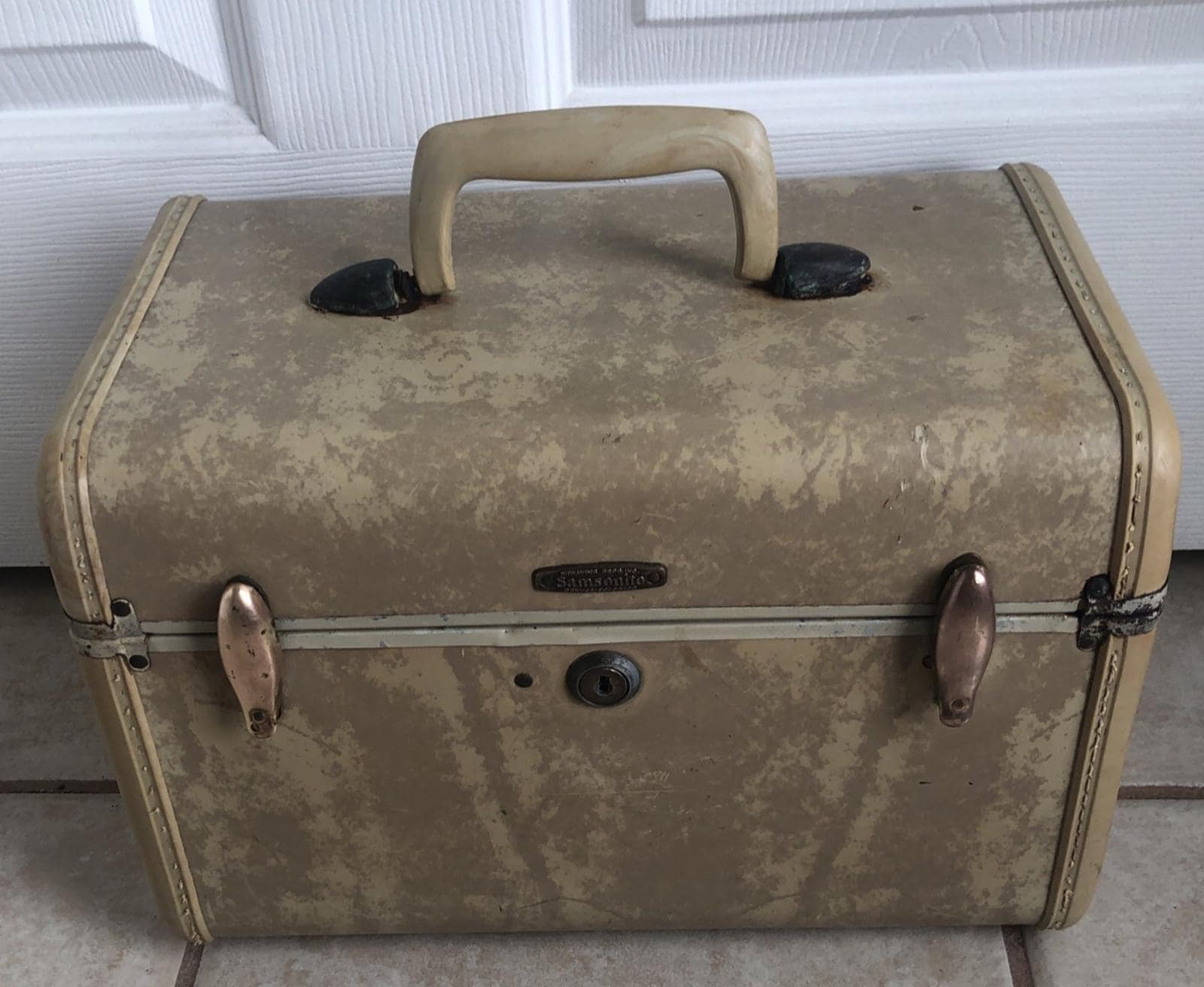 Samsonite train case - Etsy 日本