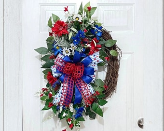 Patriotic Floral Wreath, Independence Day Door Decor, Americana Front Door Wreath, Fourth of July Wreath, Memorial Day Decorations, Veterans