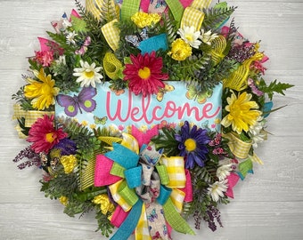 Summer Butterfly Wreath, Daisy Welcome Door Decor, Garden Door Hanger, Summer Farmhouse Decorations, Mothers Day Gift, Country Garden Decor