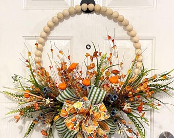 Modern Beaded Ring Fall Wreath for Front Door, Autumn Farmhouse Door Decor, Harvest Pumpkin Wall Hanging, Natural Wood Ring Wall Decorations