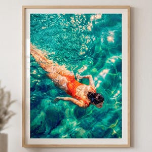 Impasto oljemålning kvinna som simmar, turkost vatten figurtryck (digital nedladdning)