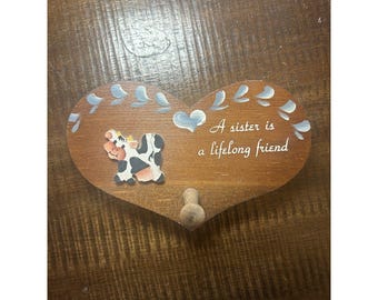 Vintage 90er Jahre Handbemalte Holz Herz Plaque Schwester Lebenslange Freundin Kuh Volkskunst