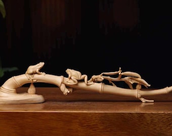 Hand Carved Boxwood Frog on Bamboo Brush Rest-Desk Decor-Natural Wood Carving Art-wooden ornaments