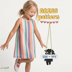 Peut inclure: Une robe sans manches avec des rayures verticales dans des tons de rose, orange, jaune, vert et bleu. Le texte DRESS pattern est visible au-dessus d'un graphique de mouton noir tenant un panneau indiquant 12M - 14Y. La marque Cub CLUB est présente.