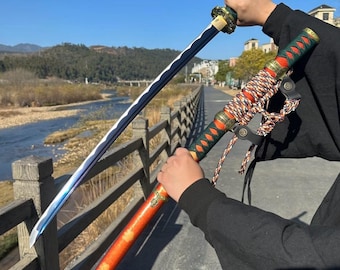 Espada Katana azul Hamon hecha a mano, estilo japonés, acero al carbono 50, vaina de madera.