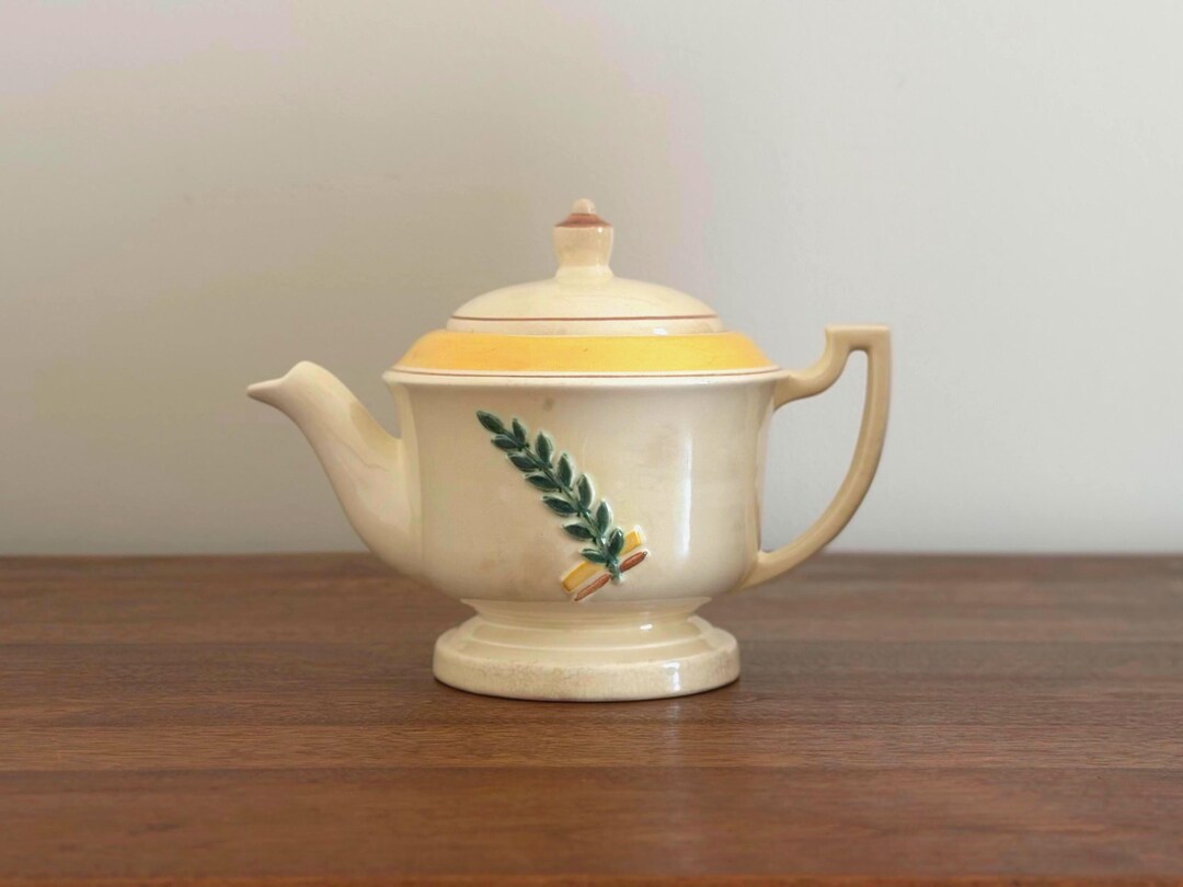 Red Wing Tea Core Vintage Red Wing Pottery Tea Pot | Yellow and Cream - Etsy