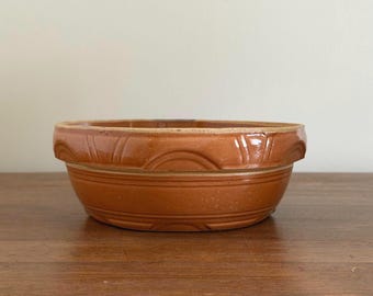 Vintage Watt Pottery Crock Bowl in Coral | Made in USA | Farmhouse Primitive