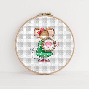Cerceau point compté souris Furry Tales, modèle de point de croix par Lucie Heaton, tableau PDF au point de croix à télécharger