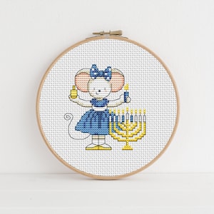 Furry Tales Hanukkah Mouse, modèle de point de croix par Lucie Heaton, grille PDF au point de croix à télécharger