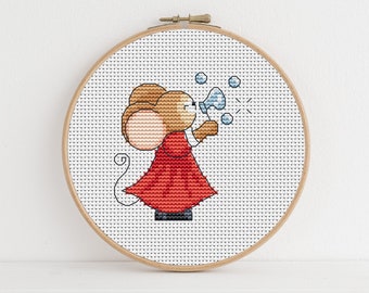 Furry Tales Bubbles Mouse / PDF Cross Stitch Pattern / Lucie Heaton