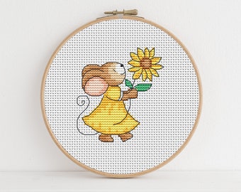 Furry Tales Sunflower Mouse / PDF Cross Stitch Pattern / Lucie Heaton