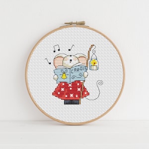 Furry Tales Carol Singing Mouse - Noël motif point de croix - Lucie Heaton - Grille numérique PDF au point de croix à télécharger