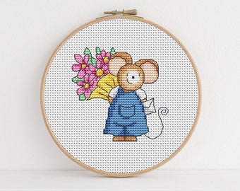 Furry Tales - Bouquet Mouse / PDF Cross Stitch Pattern / Lucie Heaton