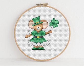 Furry Tales - St Patricks Day Mouse / PDF Cross Stitch Pattern / Lucie Heaton