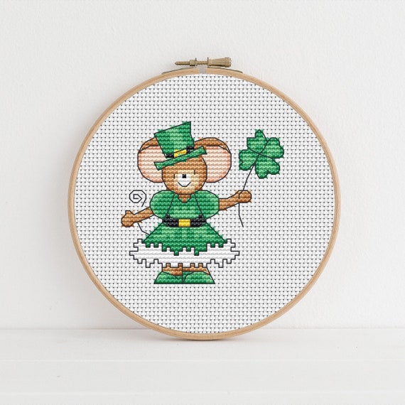 Furry Tales - St Patricks Day Mouse / PDF Cross Stitch Pattern / Lucie Heaton