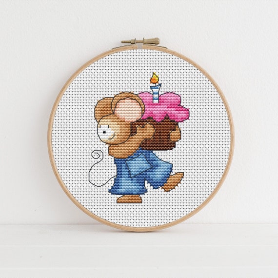 Furry Tales - Cupcake Mouse / PDF Cross Stitch Pattern / Lucie Heaton