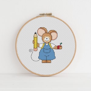 Souris Furry Tales Back To School, modèle de point de croix par Lucie Heaton, tableau PDF au point de croix à télécharger