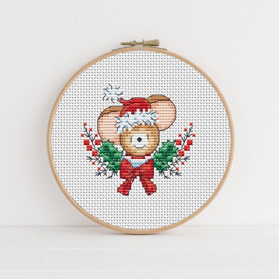 Furry Tales Christmas Garland Cross Stitch Pattern - Lucie Heaton - Digital PDF Counted Cross Stitch Chart Download