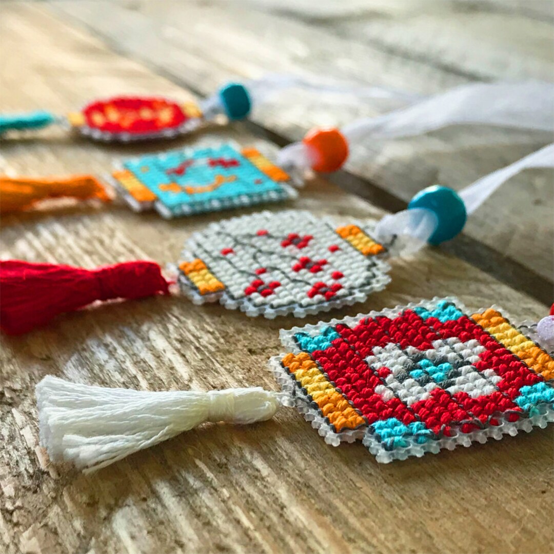 Chinese Lantern Charms, PDF Cross Stitch Pattern, Plastic Canvas
