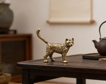 Statue vintage de chat à longue queue en laiton | Décoration de bureau fabriquée à la main, sculpture d'animal de compagnie en thé