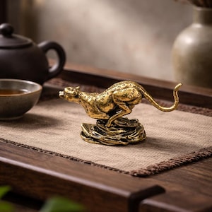 Vintage Brass Leopard Figurine – Wealth Symbol Cheetah Desk Decor Tea Pet