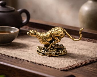 Vintage Ceramic Leopard | Giovanni Ronzan Lenci School, Italian