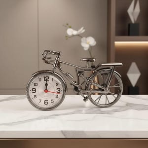 Reloj de escritorio retro con forma de bicicleta, reloj despertador analógico decorativo, reloj de mesa con forma de bicicleta, adorno para estante de oficina, regalo para ciclistas para el hogar.