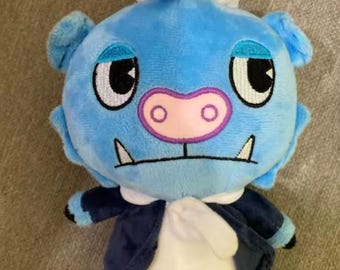 Peluche de monstruo azul con traje – Peluche kawaii con sombrero – Personaje de dibujos animados de 23 cm