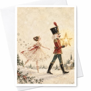 Peut inclure: Une illustration de carte de vœux montrant une ballerine en robe crème avec un ruban rouge et un soldat casse-noisette en uniforme rouge tenant une étoile dorée brillante. La scène se déroule dans un paysage enneigé avec des sapins et une maison.