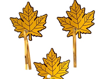 Fall Leaf Tags ~ Halloween Tags ~ Fall Tags ~ Gift Tags ~ Treat Tags ~ Tags with twist ties ~ Candy Tags ~ Pretzel Tags