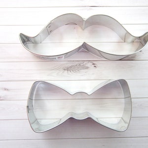 Vlinderdas & snor koekjessnijder ~ Kleine man ~ Babyshower gunsten ~ Made in the USA