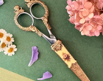 1928 Jewelry Manor House Cherub Scissors Second Hand | Victorian Style Decorative Brass Scissors | Made in USA