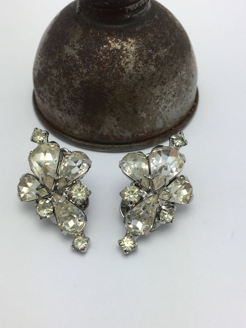 Kramer Earrings Rhinestone Earrings Vintage Earrings Clip on Etsy
