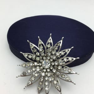 Vintage Rhinestone Brooch rhinestone pin silver star brooch