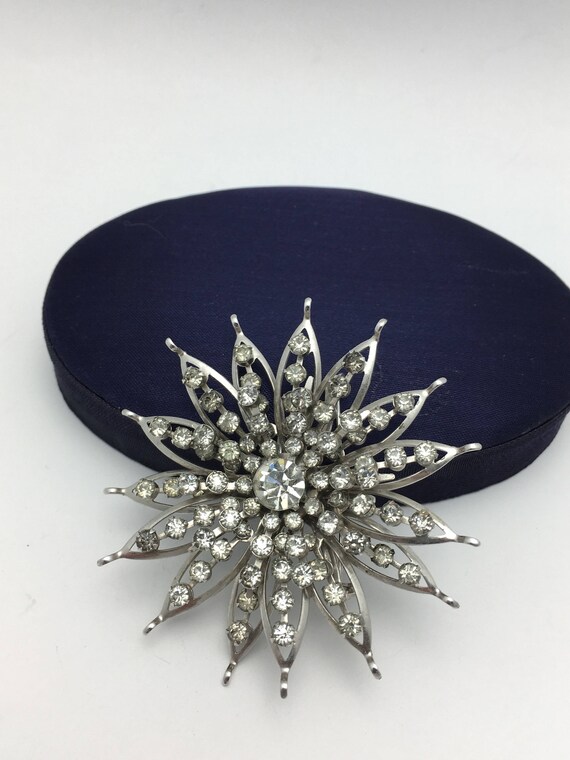Broche (pin) étoile Reine Avec Cristaux Clairs - Plaqué Rhodium - Style Mariage/événement - Neuf Sans Emballage