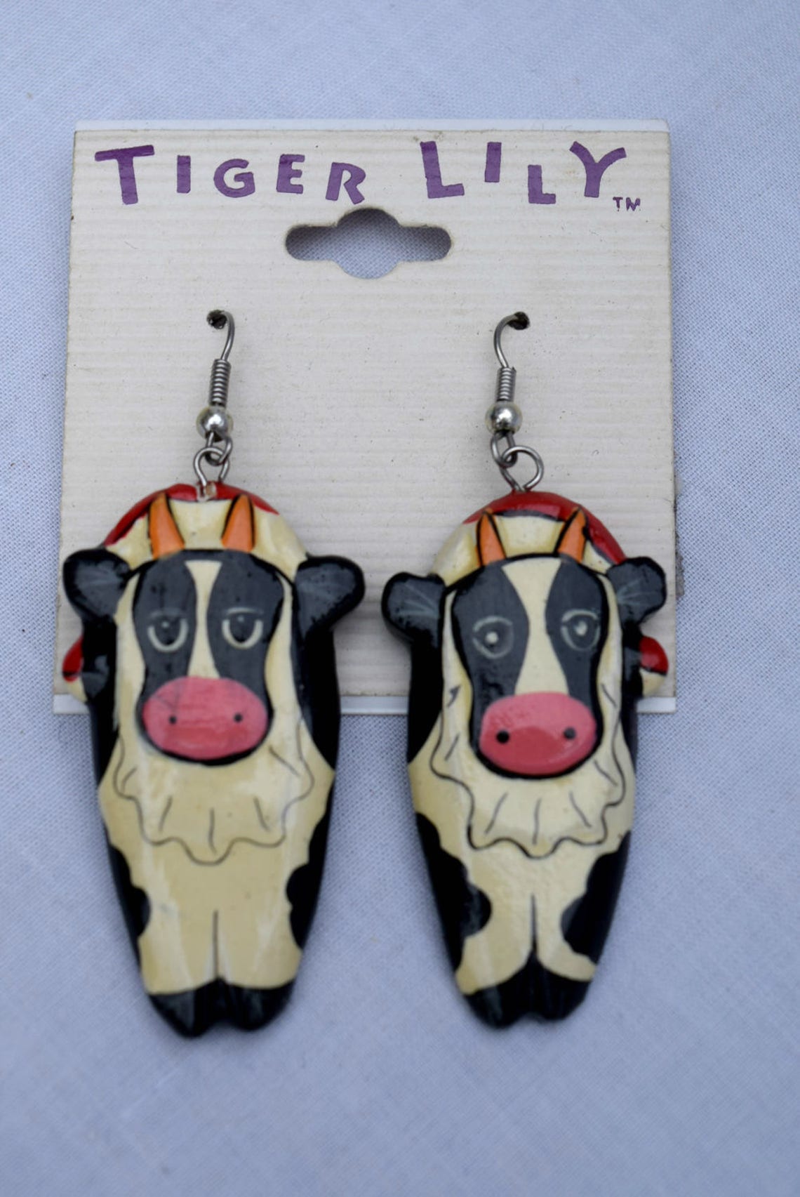 Tiger Lily Vintage Jewelry Wooden Earrings Handmade In Bali Black White