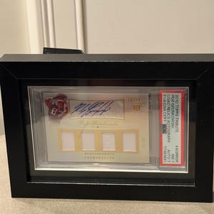 Rob Gronkowski 2010 Topps Tribute Quad Relic Auto /99 PSA 7 Auto 7 Patriots SSP Enmarcado