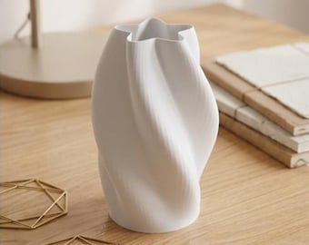 Spiral Vase 3D Print File | Modern Design | Optimized for Vase Fashion and Fast Printing | Includes Commercial License | STL & 3MF Digital Download
