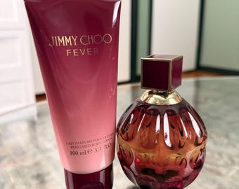 Perfume Jimmy Choo Fever Eau de Parfum y Loción Corporal