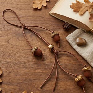 Acorn Bag Charm, Autumn Keychain, Leather Tassel Charm, Rustic Woodland Accessory, Fall Aesthetic Keyring, Nature Inspired Charm image 3