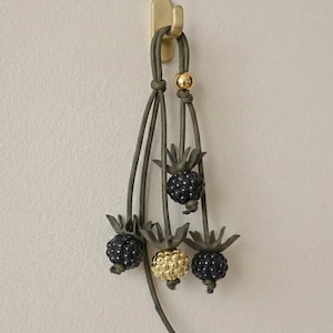 Blackberry Bag Charm, Fruit Keychain, Cute Berry Pendant, Aesthetic Keychain, Minimalist Bag Accessory, Handmade Style Charm