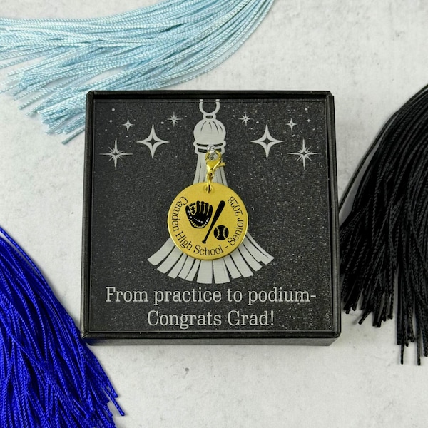 Ciondolo con nappa per laurea, regalo per la serata di fine anno di softball, regali di laurea, regali per la terza età, regalo per softball, ciondolo con nappa per berretto, regalo di laurea per softball