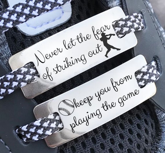 Softball shoe best sale laces