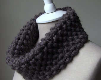 Alpaca Chunky Knit Cowl / Baby Alpaca Knitted Snood / Hand Knit Neckwarmer