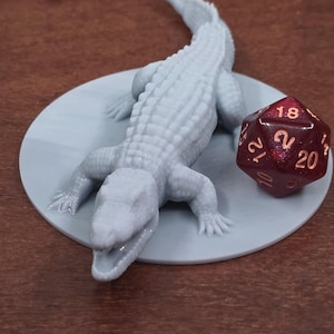 Crocodile / Giant Crocodile  | DnD  Miniature | Resin | 28mm Scale | 2 Versions